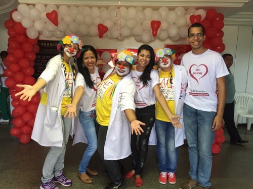 Farmacêuticos da Alegria são homenageados por sua atuação altruísta e combativa a favor da alegria e da doação de sangue