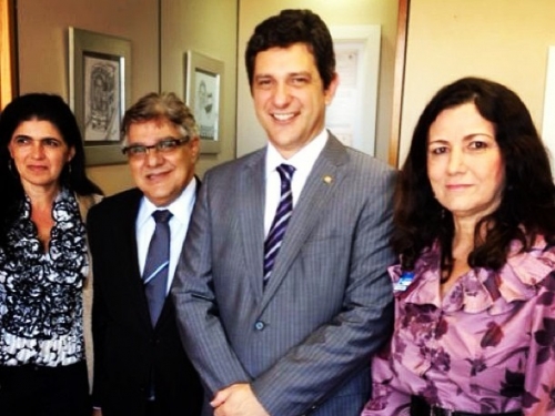 CRF/SE cobra presença de farmacêutico no SUS