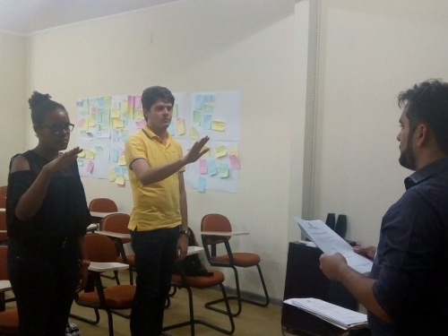 CRF/SE RECEPCIONA DOIS NOVOS FARMACÊUTICOS 