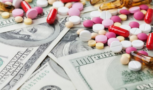 Medicamentos importados continuam isentos de Imposto de Importação até 2025