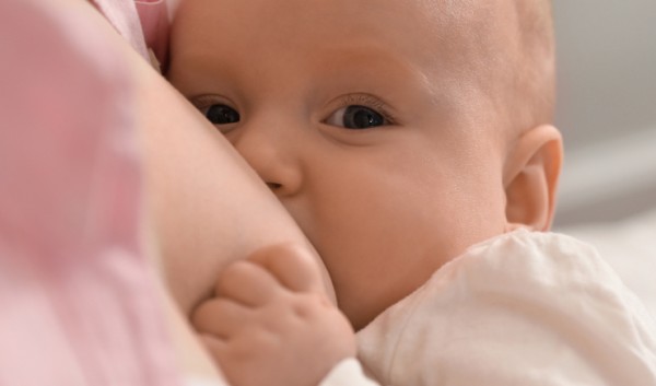 Amamentação: saiba a importância da atuação do farmacêutico