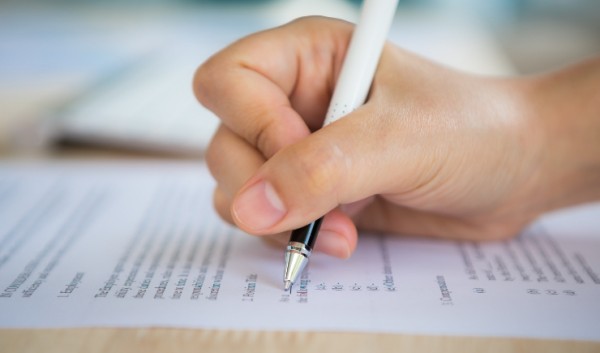 Inscrições a partir de 19/01: confira os editais do concurso unificado com vagas para a saúde