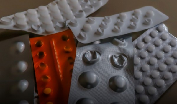 Senado debaterá projeto sobre campanha permanente contra a automedicação