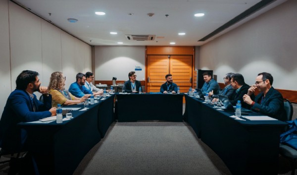 CFF planeja capacitação para farmacêuticos nas áreas de toxicologia e indústria