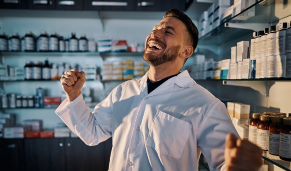 Piso salarial nacional dos farmacêuticos deve ser votado na próxima semana