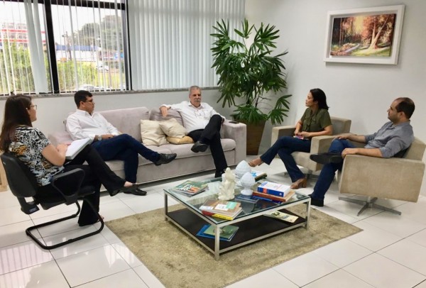 CONSELHO DE FARMÁCIA BUSCA FORMALIZAÇÃO DE PARCERIA COM SEBRAE