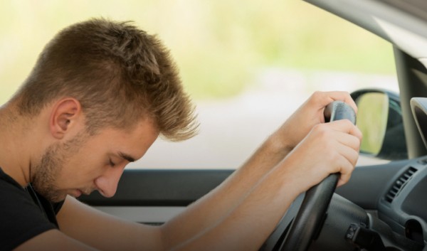 Projeto pode obrigar farmacêuticas a informar riscos para motoristas por uso de medicamentos