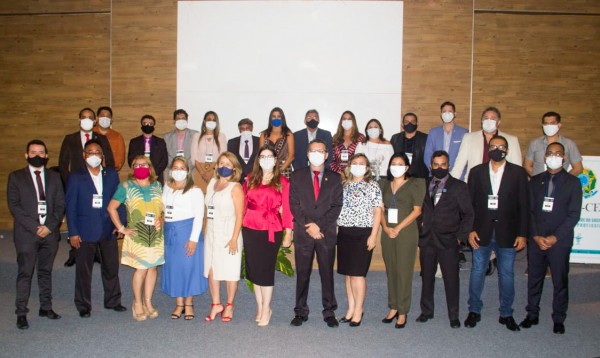 CRF/SE MARCA PRESENÇA NO ENCONTRO NACIONAL DE PRESIDENTES DOS CONSELHOS REGIONAIS