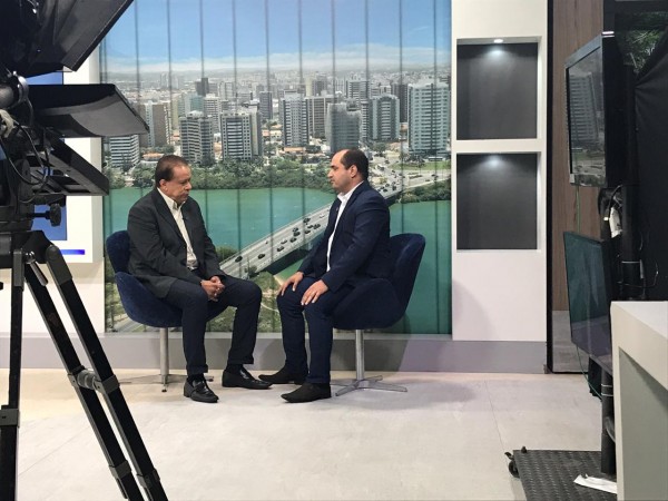 Diretor Tesoureiro do CRF/SE concede entrevista sobre o Uso Racional de Medicamentos