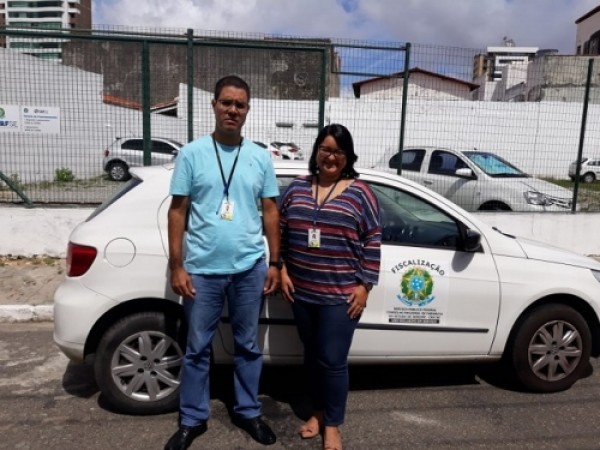 VICE-PRESIDENTE DO CRF/SE VAI A CAMPO COM O FARMACÊUTICO-FISCAL NA MANHÃ DESTA SEXTA-FEIRA