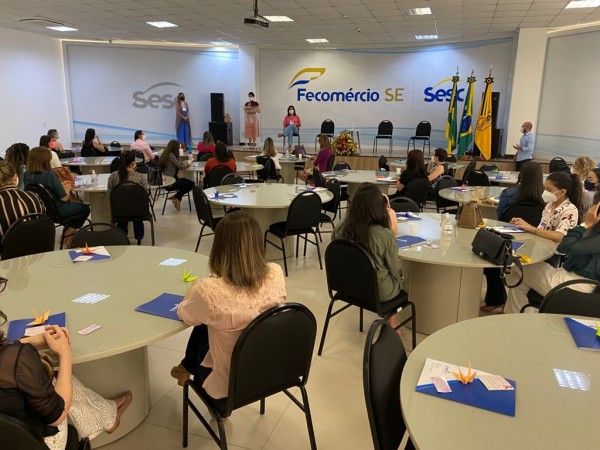 Sucesso marca o 1º Workshop da Mulher Farmacêutica