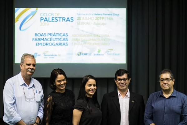 Empresários, profissionais e estudantes conhecem mais sobre as Boas Práticas Farmacêuticas em palestra promovida por órgãos da área farmacêutica