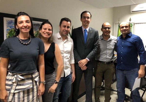 CRF/SE E SINDIFARMA LEVAM PROPOSTA DE LEI À ALESE