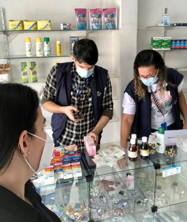 Farmácia fantasma é interditada no bairro Santa Maria