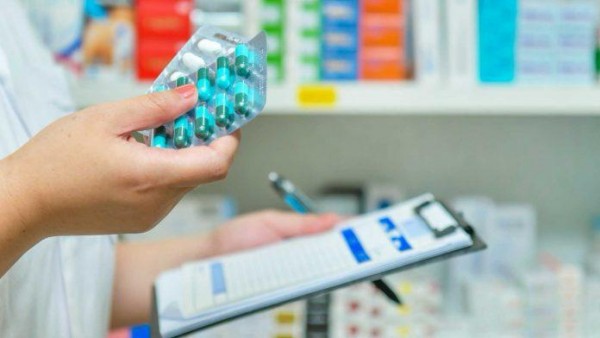 CFF se manifesta sobre a nova resolução da prescrição farmacêutica